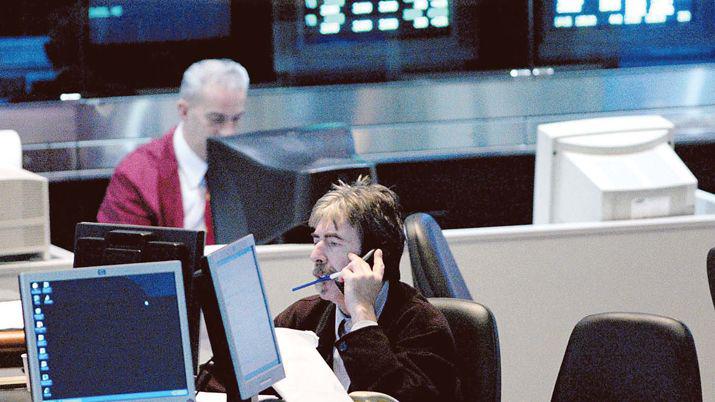 Se espiraliza la suba del riesgo paiacutes- tocoacute nuevo maacuteximo en casi 5 antildeos el maacutes alto en la era Macri