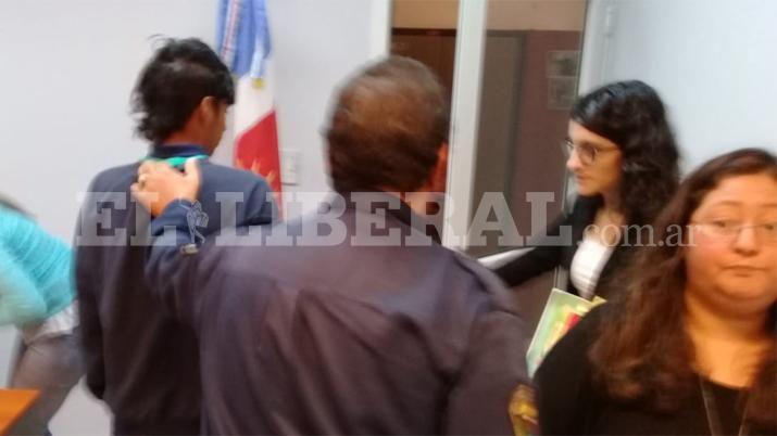 Se escapó Diyi el joven que mató a un anciano para robarle 200