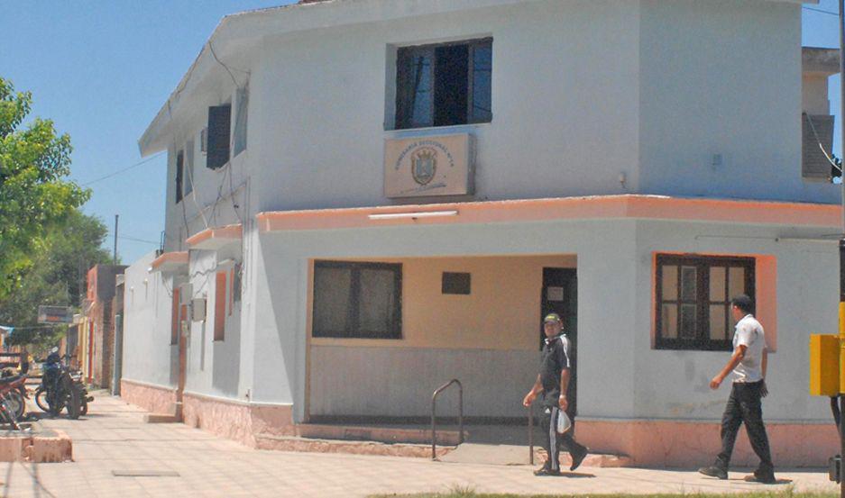 Denuncioacute que empleado le roboacute 500000 en repuestos