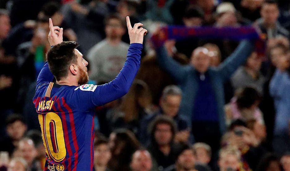 De la mano de Messi el Barcelona gritoacute campeoacuten
