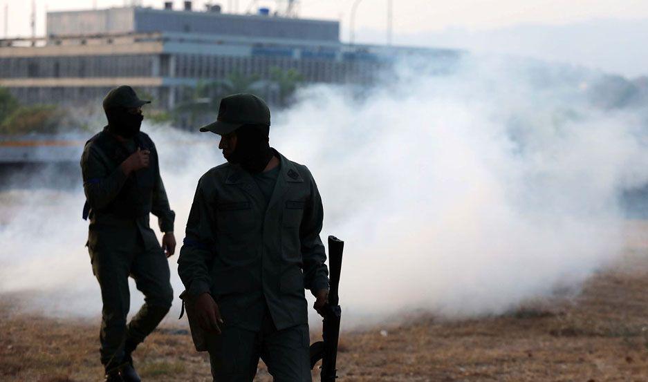 Mis padres tuvieron que salir del paiacutes por falta de comida y medicamentos