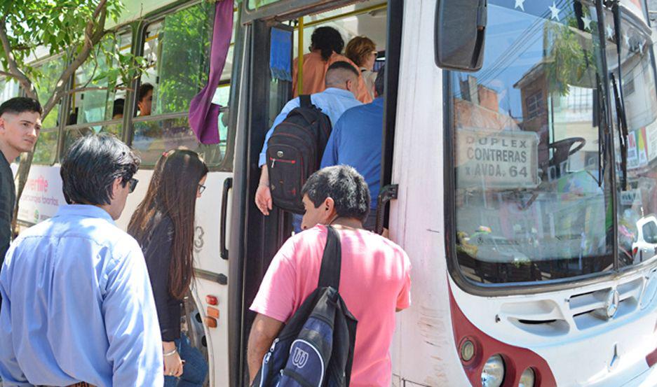 Transporte- la crisis del servicio se expande por todo el paiacutes