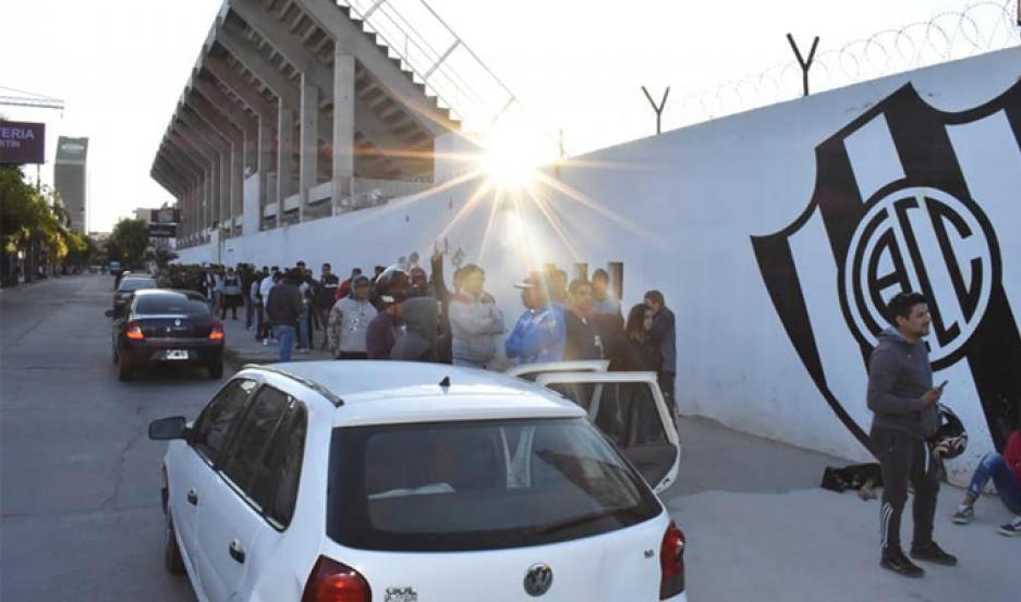 Habr cortes de calles por el partido Central Córdoba - Platense