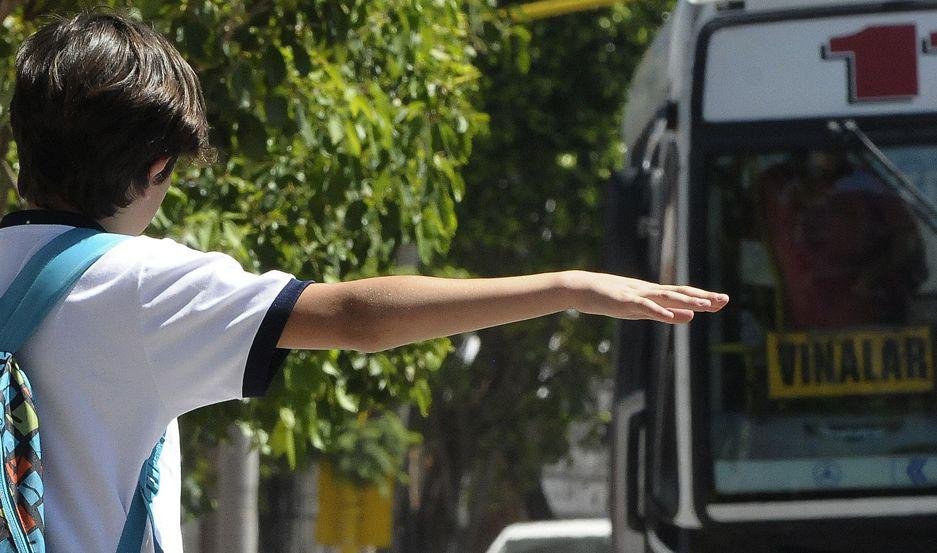 Cuidado de la infancia y continuidad del boleto estudiantil primario y secundario gratuito