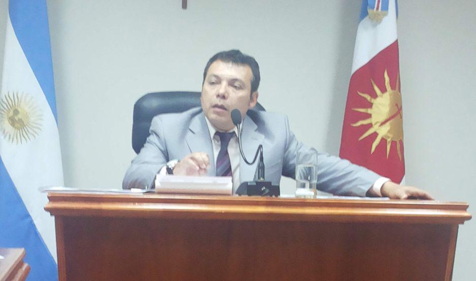 Prisioacuten preventiva para el depravado que pagoacute 3000 a una mujer para violar a la hija