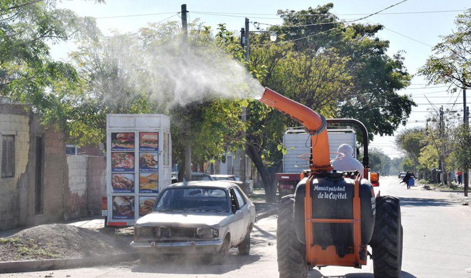 Avanza fumigacioacuten municipal en los barrios capitalinos