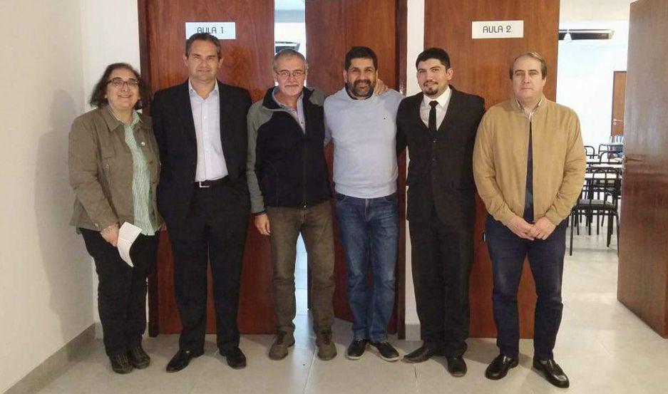 Meacutedicos santiaguentildeos obtuvieron la especializacioacuten en Cardiologiacutea