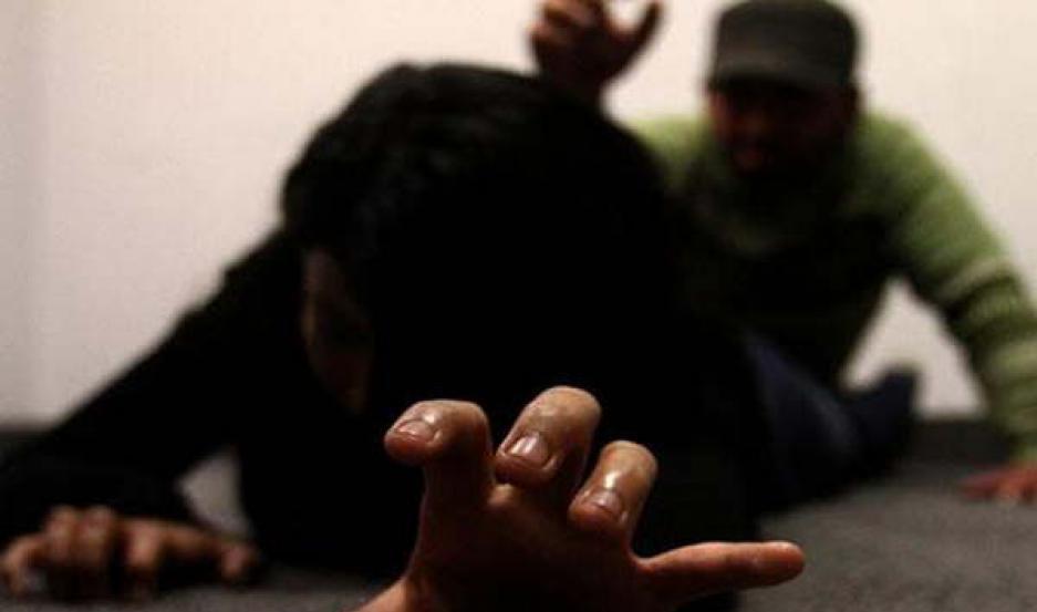 Joven denuncioacute que la drogaron y abusaron de ella