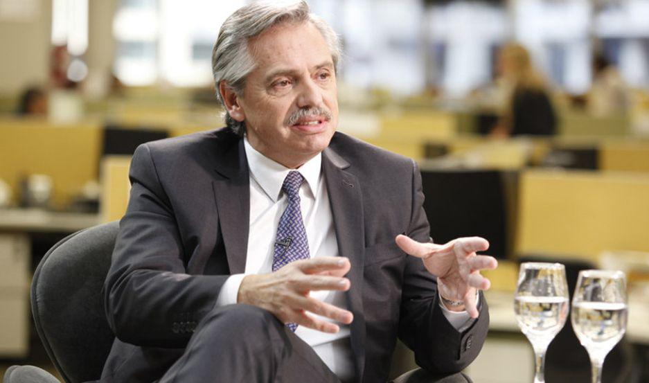 Alberto Fernaacutendez le respondioacute al gobernador Zamora