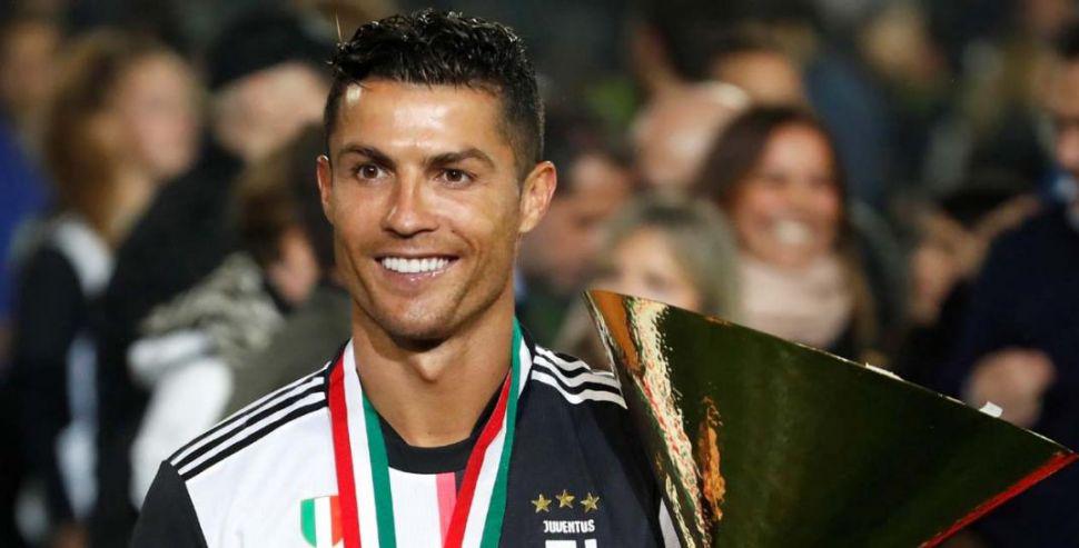 Como un campeoacuten- Cristiano Ronaldo golpea por accidente a su hijo