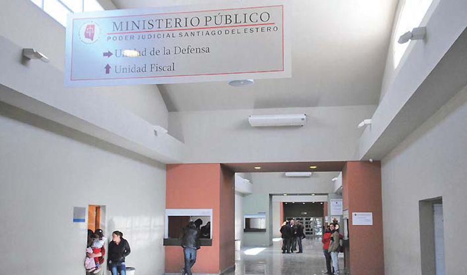 Denuncioacute que su nintildea de 12 fue abusada por  un hombre de 72 antildeos