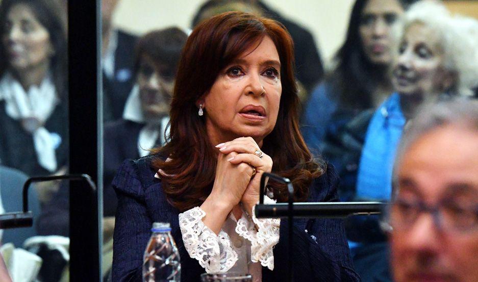 La audiencia de CFK pasoacute a un cuarto intermedio hasta el lunes