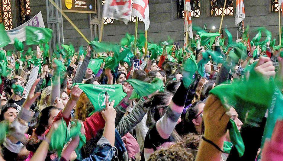 Presentaron un nuevo proyecto de ley para legalizar el aborto