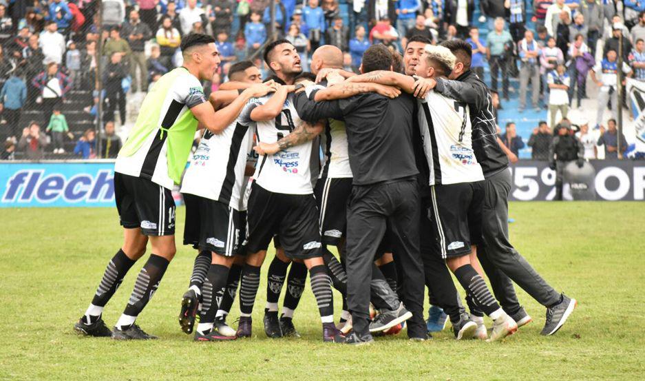 EL LIBERAL te lleva a ver la final entre Central Coacuterdoba y Sarmiento (J)