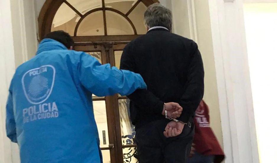 Un pediatra del Garrahan detenido por producir y distribuir pornografiacutea infantil