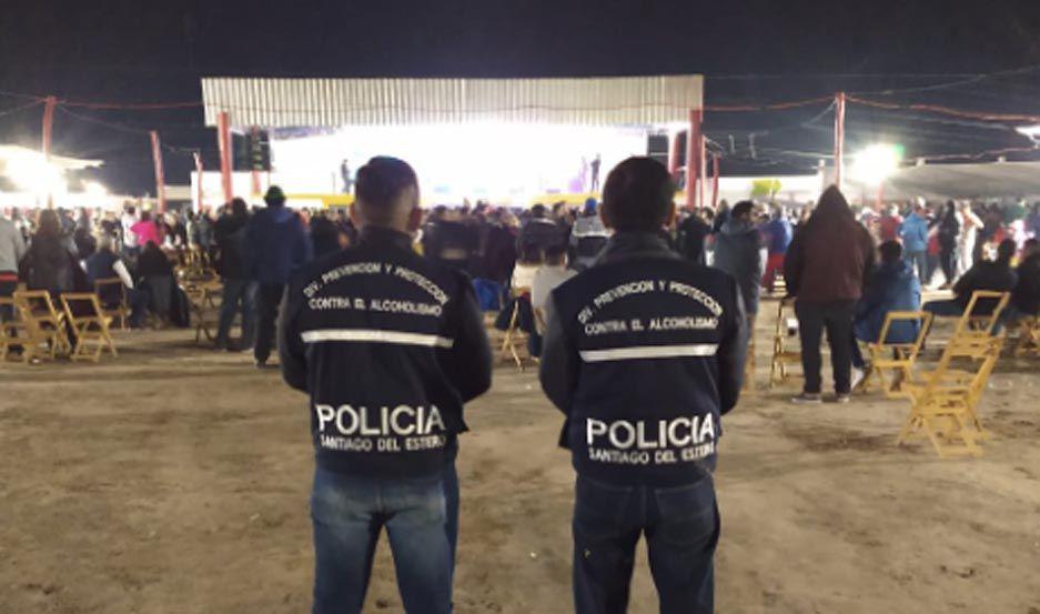 Mailiacuten- en controles encuentran a cinco menores consumiendo alcohol