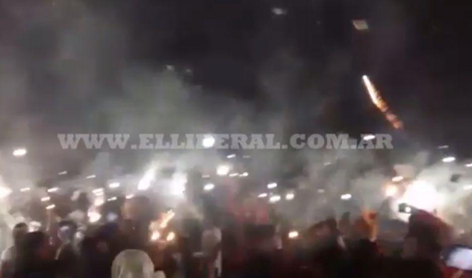 VIDEO Asiacute cantaron el Feliz Cumpleantildeos los hinchas de Central Coacuterdoba
