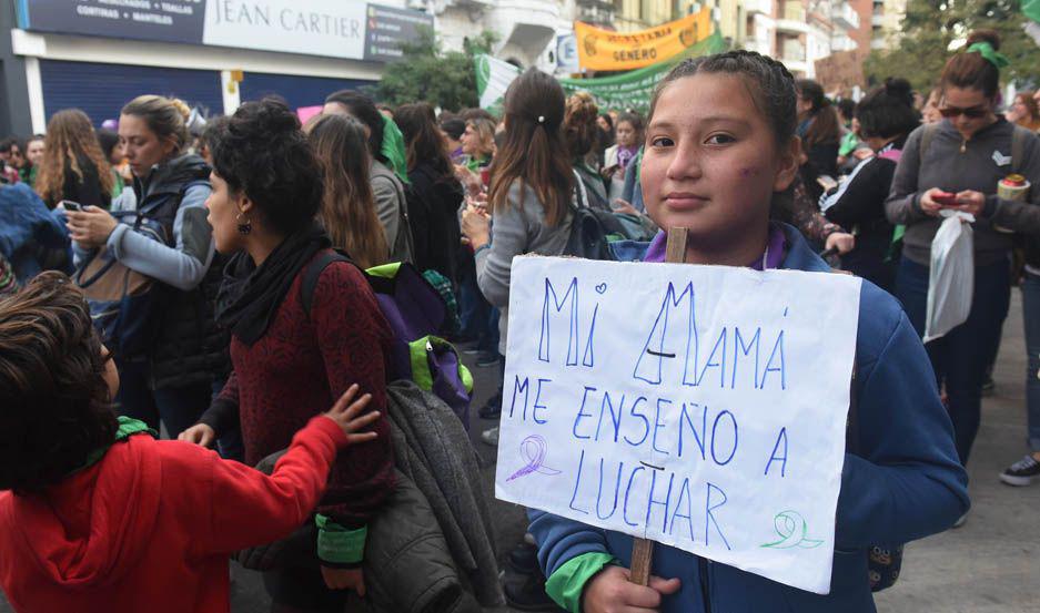 Agrupaciones piden que se declare la emergencia en violencia de geacutenero