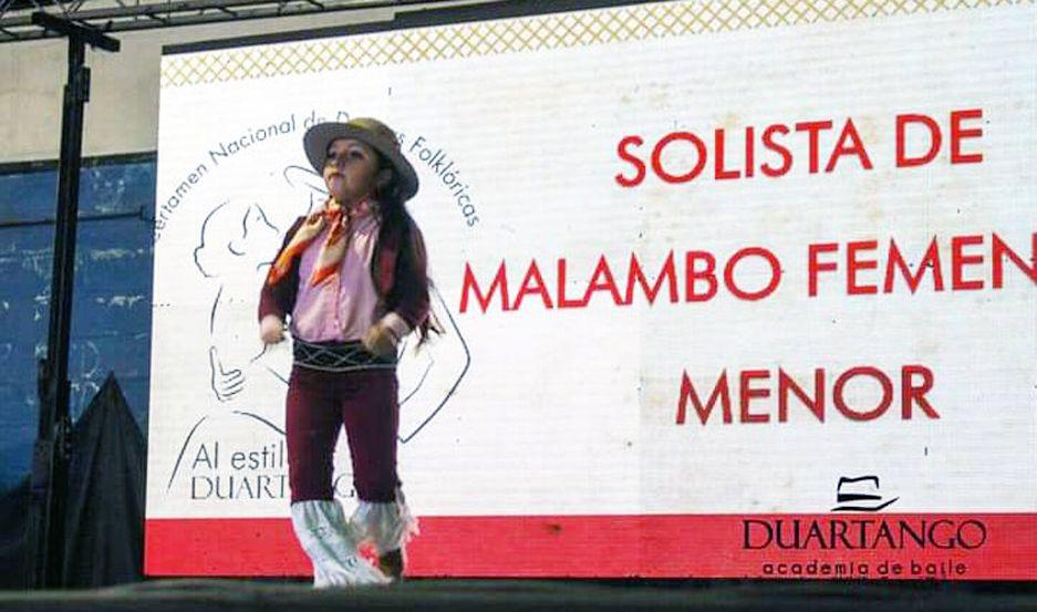Una bailarina representaraacute a Colonia Dora en competencia de malambo