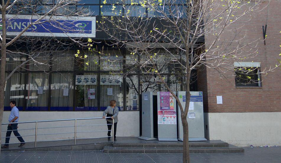 Despiden a empleados que estafaban a beneficiarios con preacutestamos Argenta