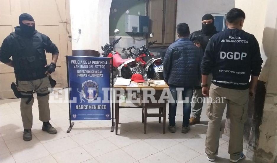 Detienen a dos jóvenes por vender sustancias prohibidas