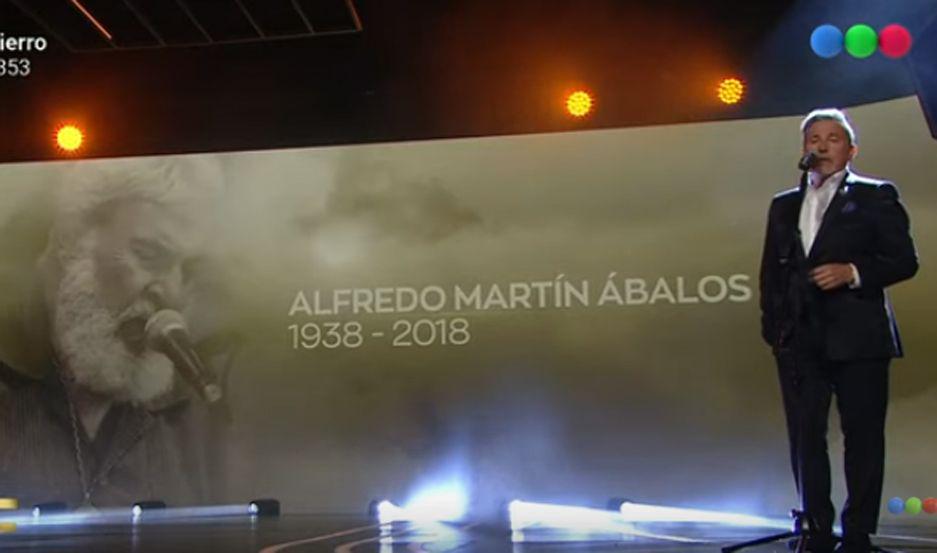 VIDEO  Alfredo Aacutebalos en el video de los homenajeados en los Martiacuten Fierro