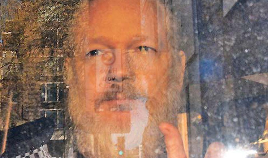 EEUU pide la extradicioacuten de Assange