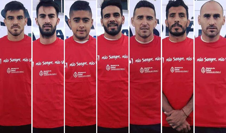 Jugadores de Central Coacuterdoba se pusieron la camiseta de la donacioacuten de sangre
