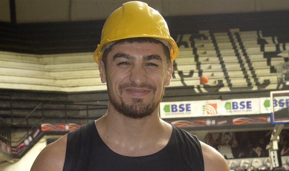 Emiliano Basabe el obrero del equipo