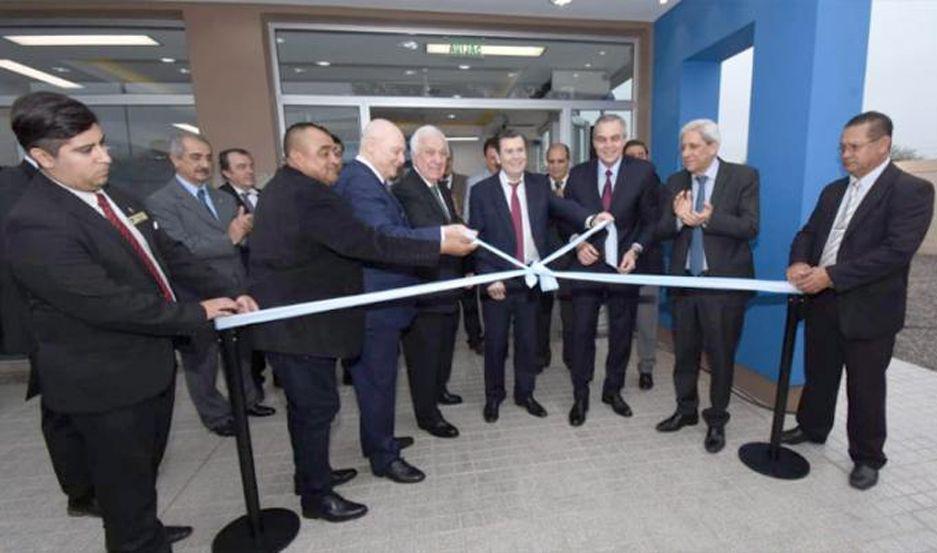 El Banco Santiago del Estero inauguroacute una moderna sucursal en Brea Pozo