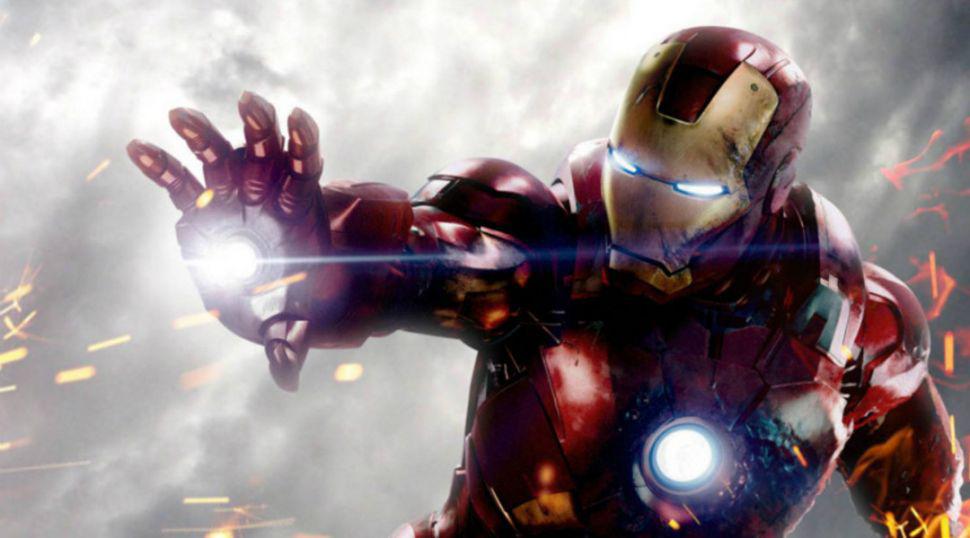 Crean un traje al estilo Iron Man antibalas y que vuela