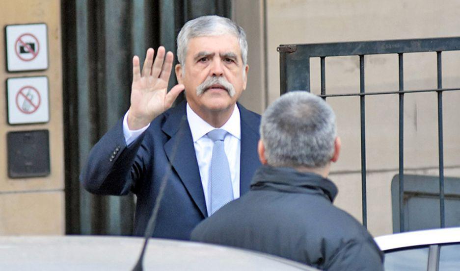 Julio de Vido seraacute candidato a diputado de Santiago Cuacuteneo