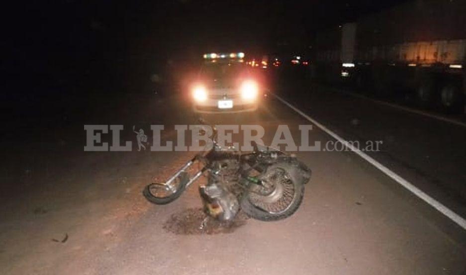 Derrapoacute con su moto sobre la Ruta 21 y terminoacute en el Regional
