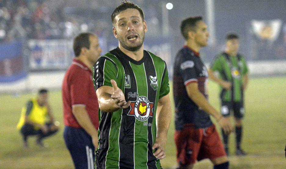 Guumlemes acusoacute a Achirense de destruir los vestuarios tras el ascenso