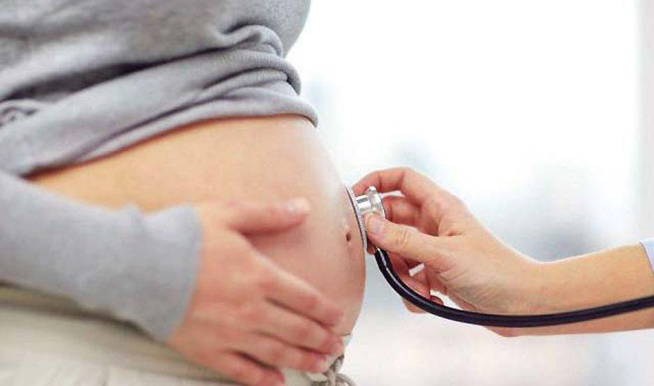 Advierten que la obesidad tambieacuten afecta de manera negativa en la fertilidad