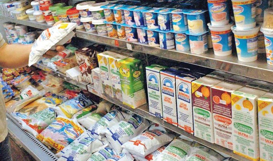 La demanda de leche cayoacute un 64-en-porciento- en el primer cuatrimestre