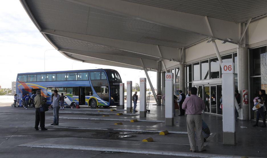 El transporte de media y larga distancia deberaacute incorporarse a la Terminal de Oacutemnibus