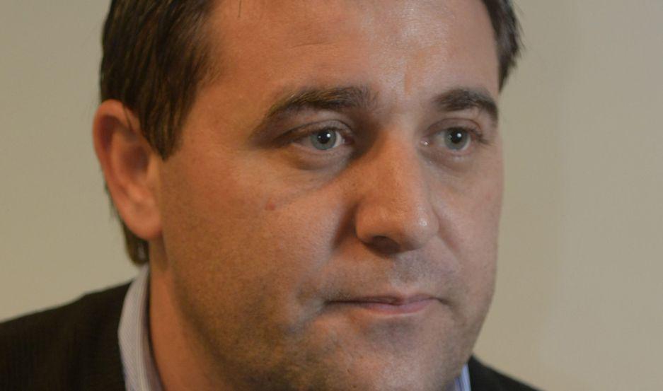 El presidente del Consejo Federal de la AFA Pablo Toviggino pidió al dirigente tucumano que presente pruebas de sus acusaciones