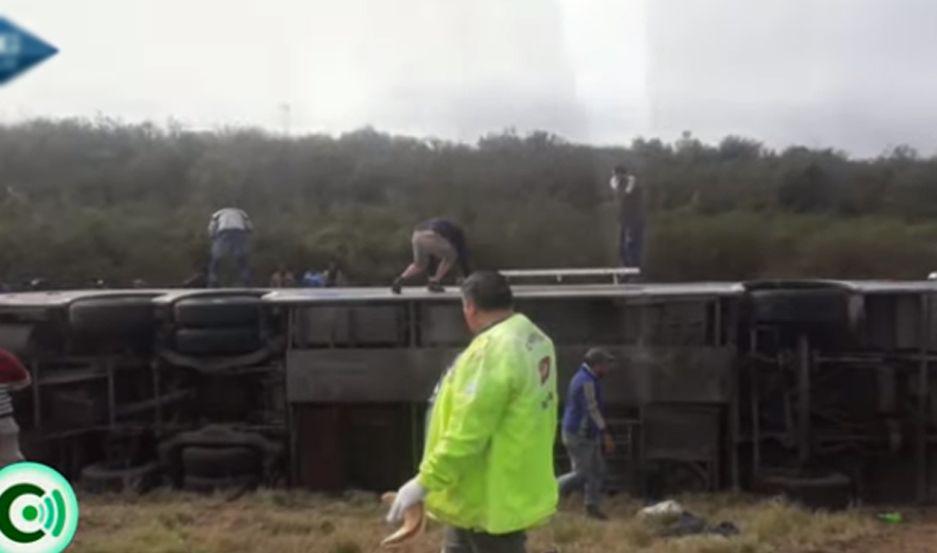 El micro del accidente habiacutea sido contratado por un centro de jubilados