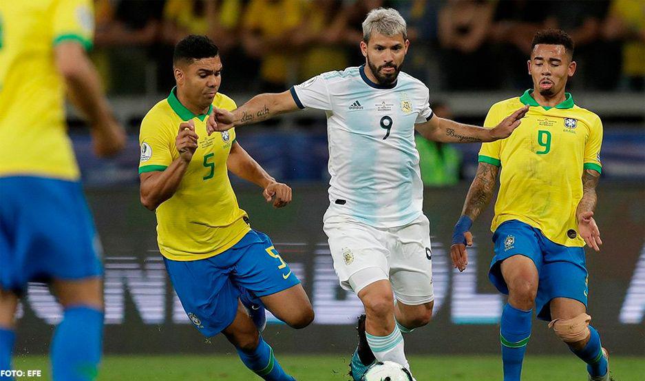 EN VIVO  Brasil se impone 2 a 0 ante Argentina en el estadio Mineirao