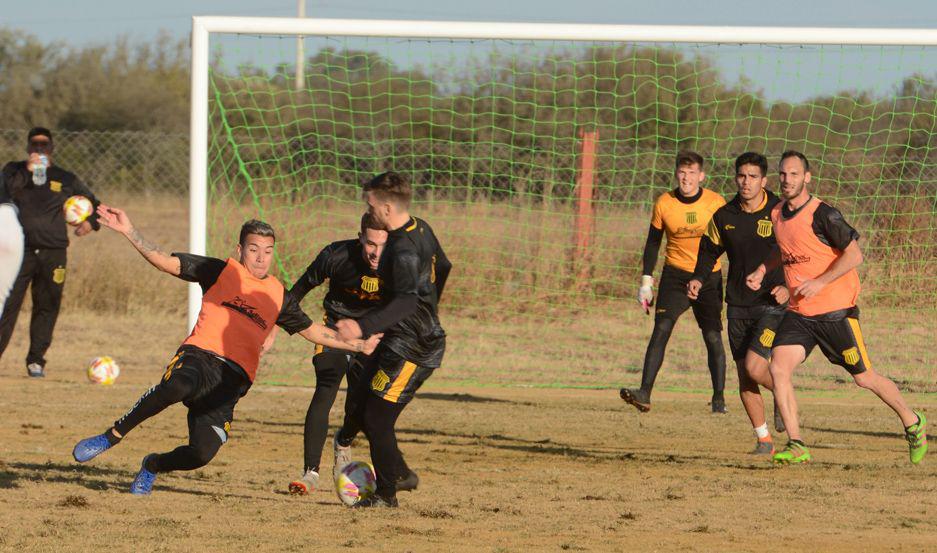 Mitre sigue de pretemporada y ayer se sumoacute el arquero Luis Ojeda