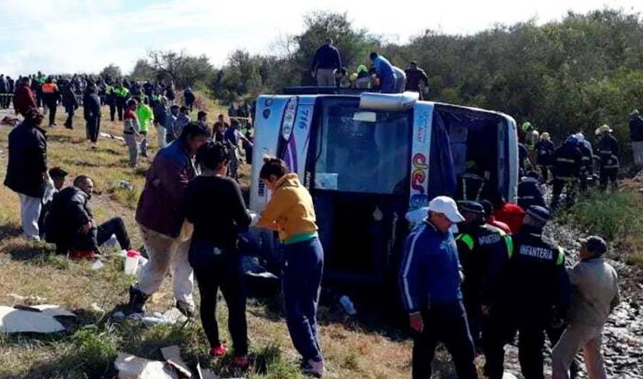 Los familiares llegaron a Tucumaacuten e identificaron a los 15 jubilados muertos