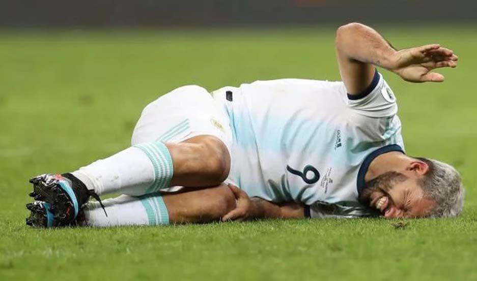 Asiacute se vio desde otra caacutemara el penal de Alves al Kun Aguumlero