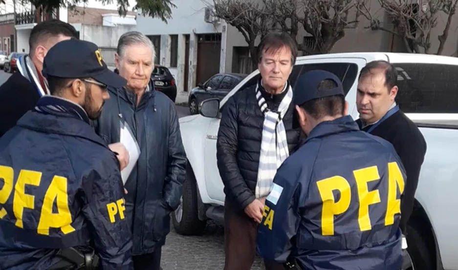 Detienen a un jefe de Aduana que teniacutea una cuenta con 650000 doacutelares en EEUU