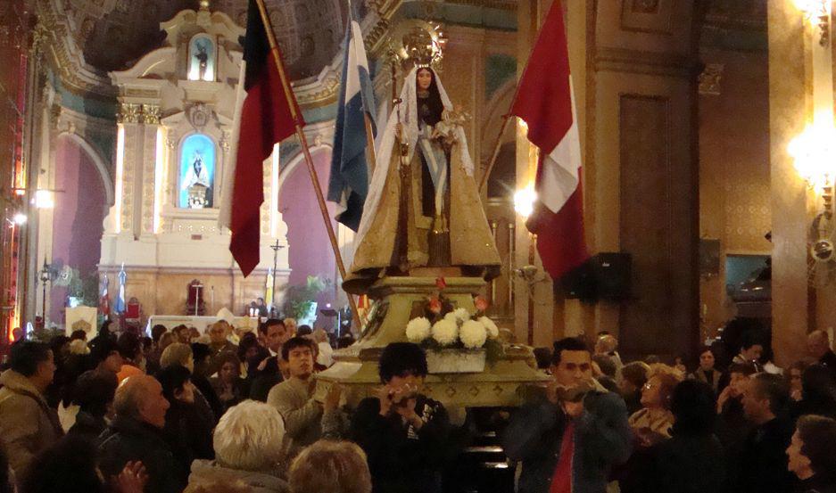 La Catedral Basiacutelica desarrolla el programa de la fiesta patronal en honor a Nuestra Sentildeora del Carmen