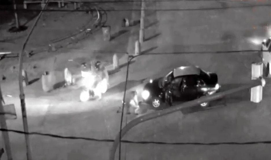 VIDEO Un hombre termina en coma tras brutal discusioacuten y pelea de traacutensito