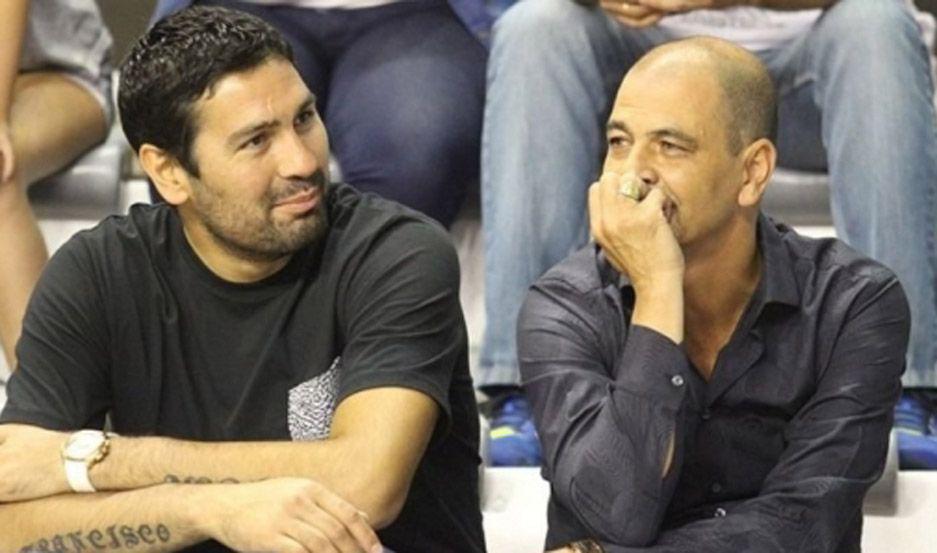 Leo Gutierrez junto a Sergio Hern�ndez entrenador de la selección (Foto- Diego Berrutti)