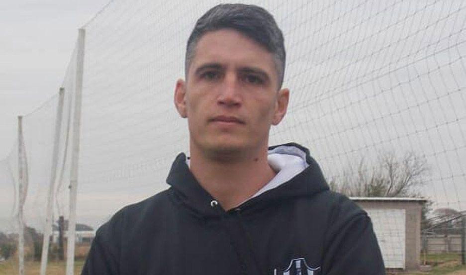 El arquero Leandro Requena se sumoacute al plantel de Central Coacuterdoba