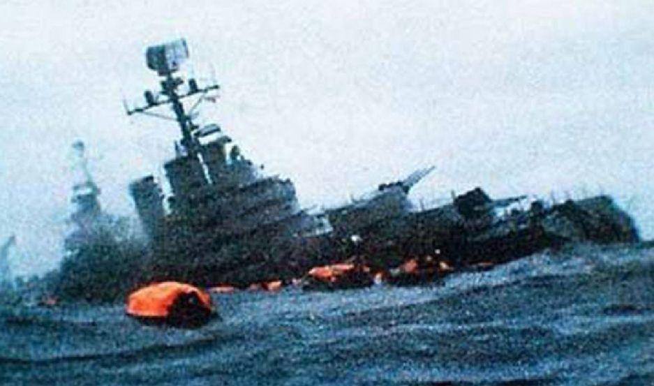 Diputado britaacutenico amenazoacute a pesqueros con hundirlos como al Belgrano