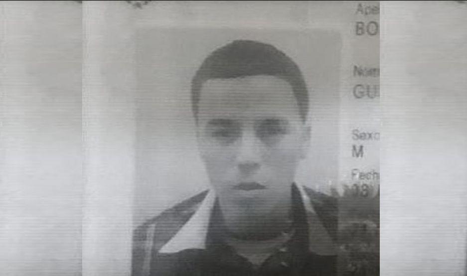 Intensa buacutesqueda de un joven que desaparecioacute de su hogar